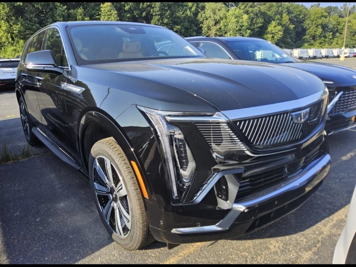cadillac escalade iq 2026 1GYTEDKL0TU104301 image cadillac escalade iq 2026 1GYTEDKL0TU104301 image